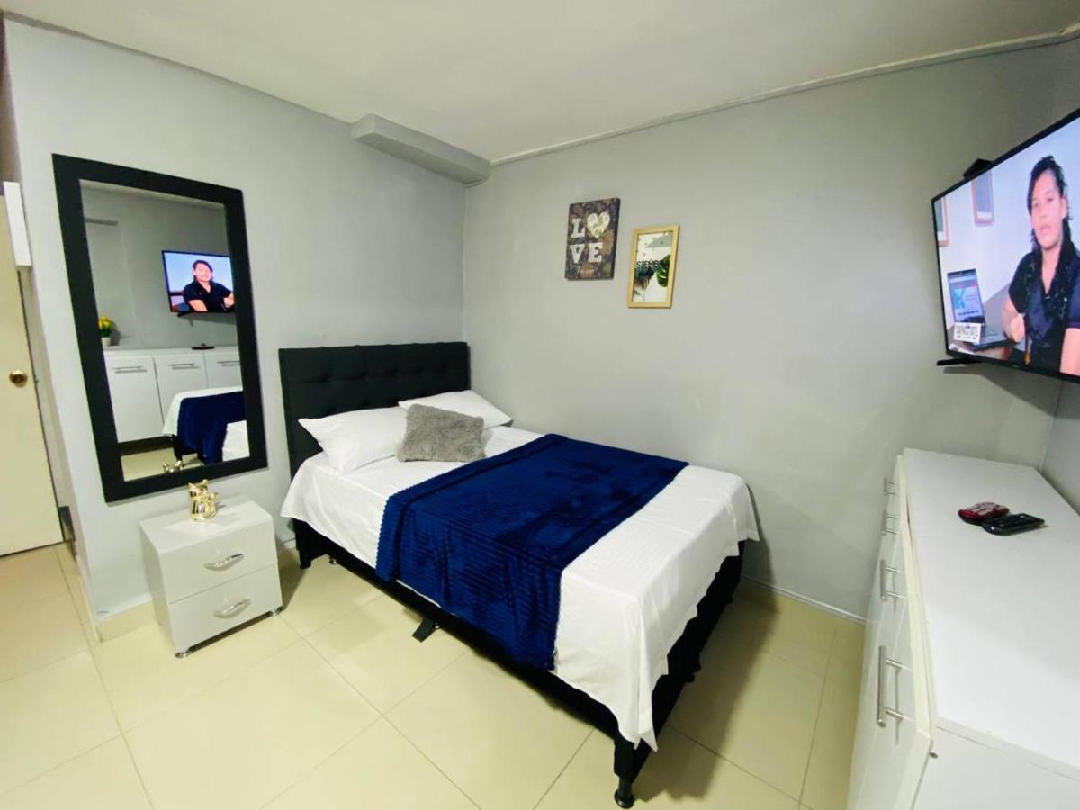 Hostel Laureles Casa Linda