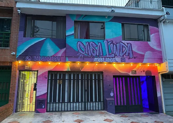 Hostal Laureles Casa Linda